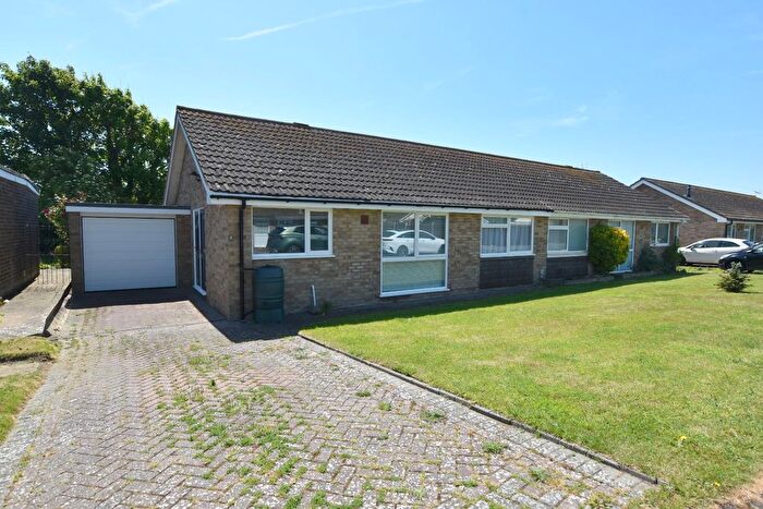 2 Bedroom Semi-Detached Bungalow For Sale In Uden Road, Dymchurch, Romney Marsh, TN29