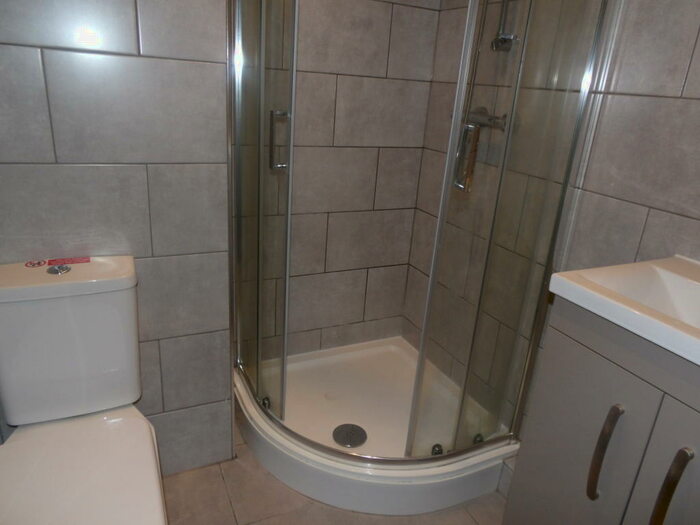 Apartment To Rent In Newspaper House, BB1