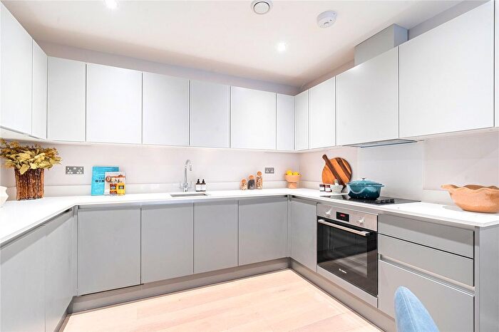 1 Bedroom Flat For Sale In Stamford Road, London, N1