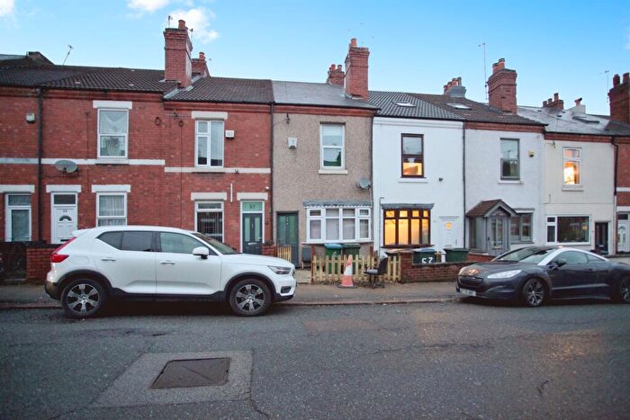 3 Bedroom Terraced House For Sale In Broomfield Road, Coventry, CV5