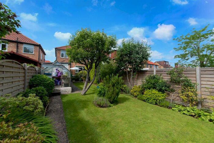 3 Bedroom Semi-Detached House To Rent In Oakhampton Road, Mill Hill, NW7