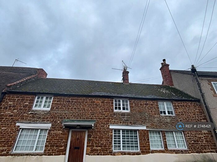 3 Bedroom Semi-Detached House To Rent In Lodge Road, Northampton, NN7