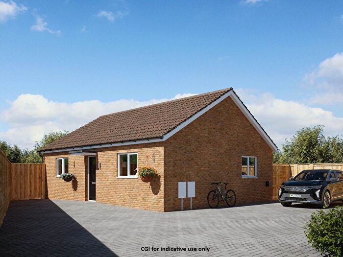 2 Bedroom Detached Bungalow For Sale In Keaton Close, Crownhill, MK8