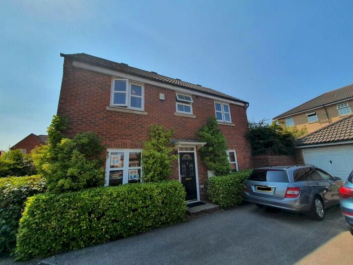 3 Bedroom Detached House To Rent In Queensbury Lane, Monkston Park, Milton Keynes, MK10