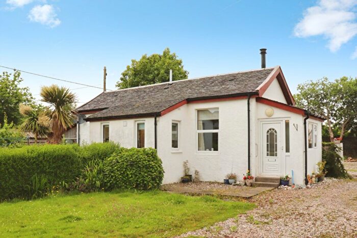 1 Bedroom Detached Bungalow For Sale In Rosebank Cottage, Marine Place, PA20