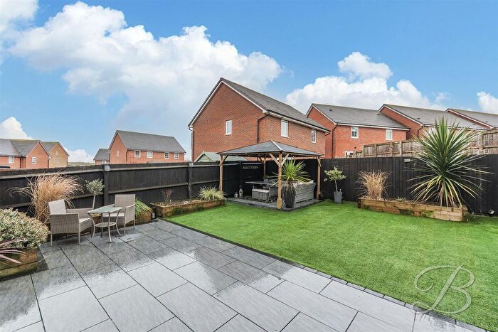 3 Bedroom Detached House For Sale In Taurus Close, Mansfield, NG18