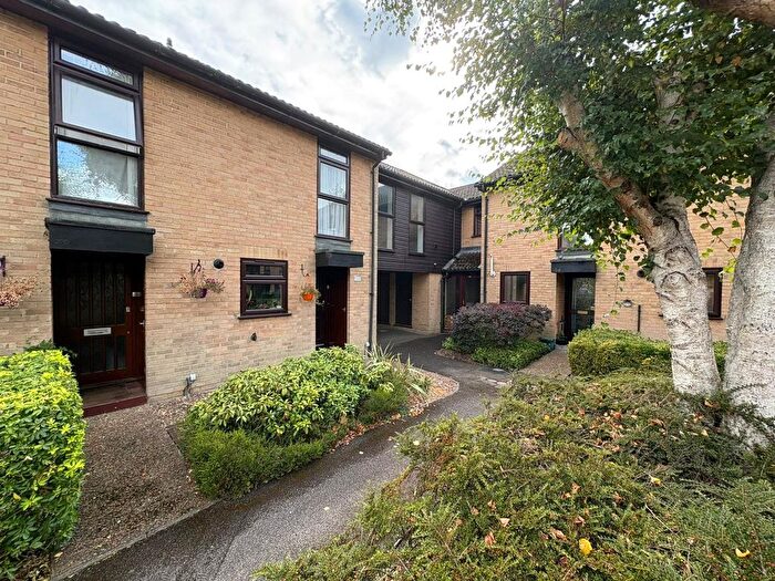 1 Bedroom Maisonette To Rent In Avondale, Ash Vale, GU12