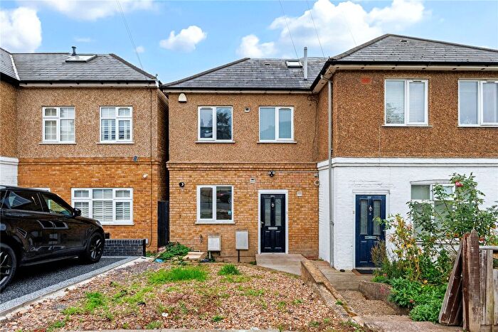 3 Bedroom Terraced House To Rent In Beclands Road, London, SW17