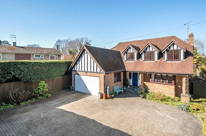 4 Bedroom Detached House For Sale In Woking, Surrey, GU22