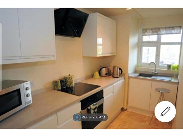 1 Bedroom Flat To Rent In Rivermead, West Bridgford, Nottingham, NG2