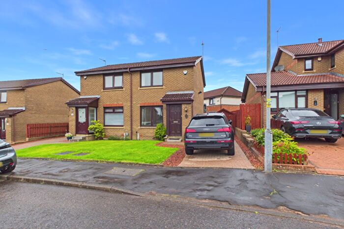 2 Bedroom Semi-Detached House To Rent In Lewis Crescent, Old Kilpatrick, G60