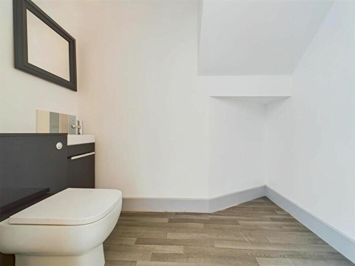 2 Bedroom End Of Terrace House For Sale In Staples Street, Mapperley, Nottingham, NG3