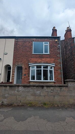 3 Bedroom Semi-Detached House To Rent In Lincoln Street, Gainsborough, DN21