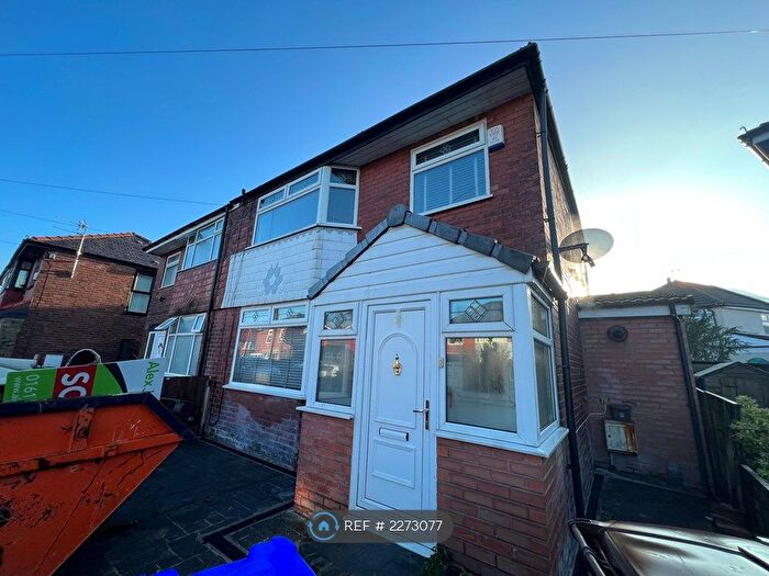 3 Bedroom Semi-Detached House To Rent In Jasmine Ave, Manchester, M43