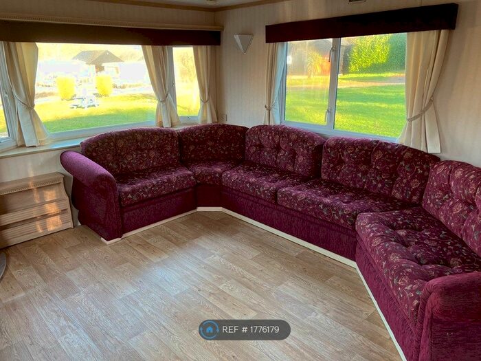 2 Bedroom Mobile/park Home To Rent In The Old Works Station Road, Earls Colne, CO6