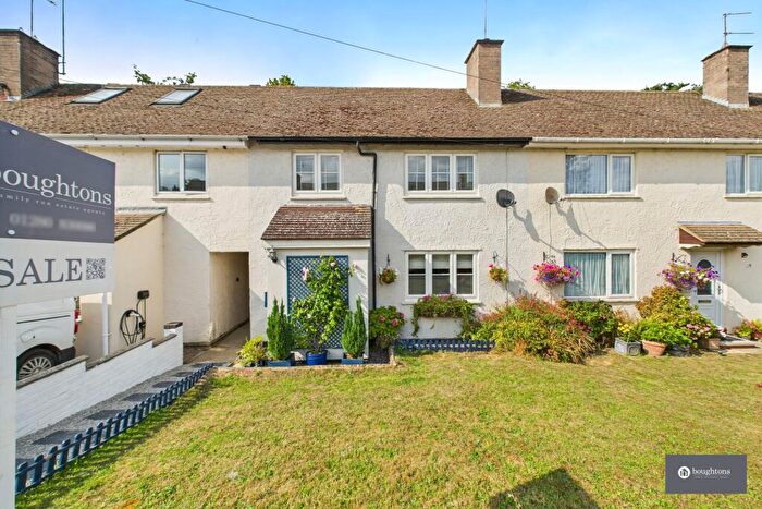 3 Bedroom Terraced House For Sale In Hintons Close, Helmdon, NN13