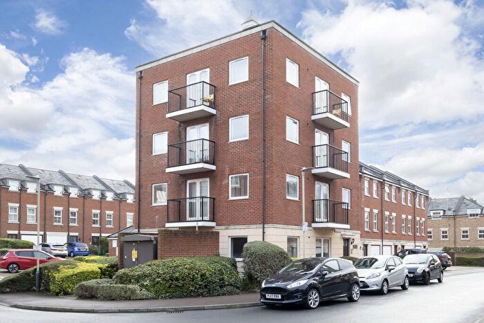2 Bedroom Apartment To Rent In Brookbank Close, Cheltenham, GL50