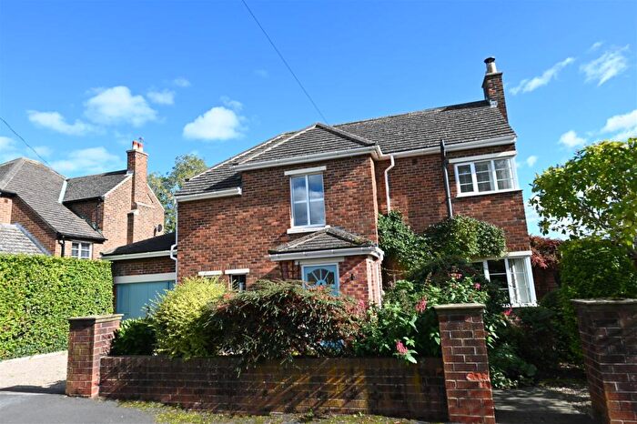 3 Bedroom Detached House For Sale In The Crescent, Richmond, DL10