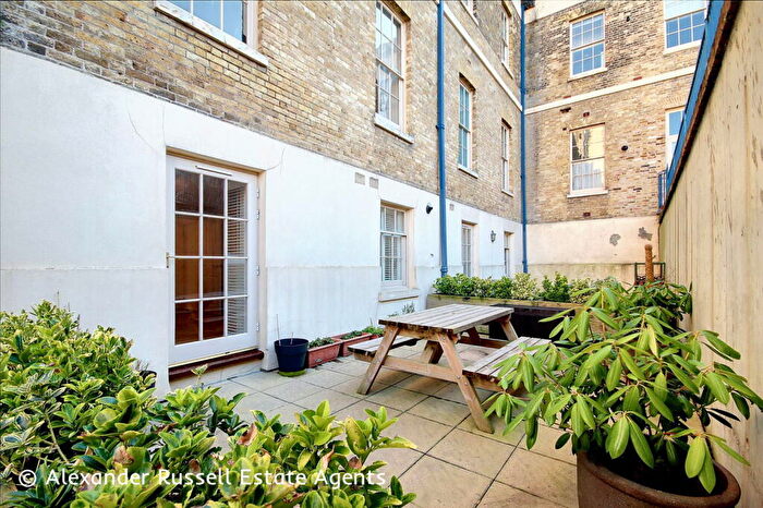 2 Bedroom Apartment For Sale In Alexandra Court, Canterbury Road, Margate, CT9