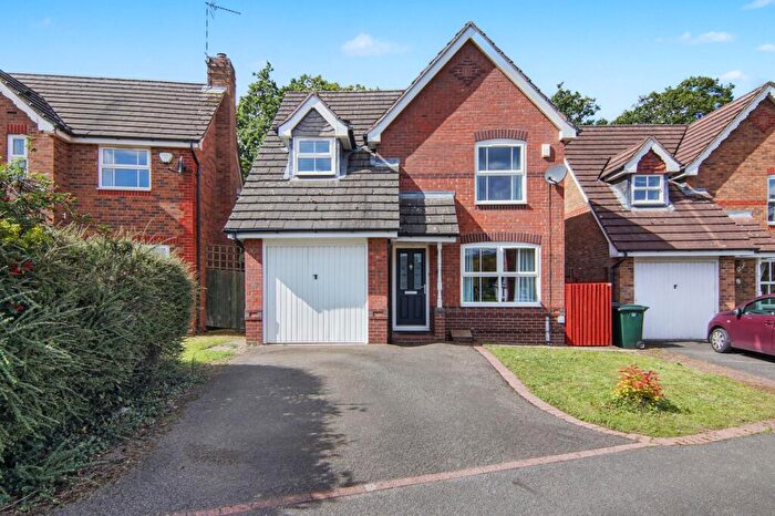 3 Bedroom Detached House For Sale In Oak Way, Coventry, CV4