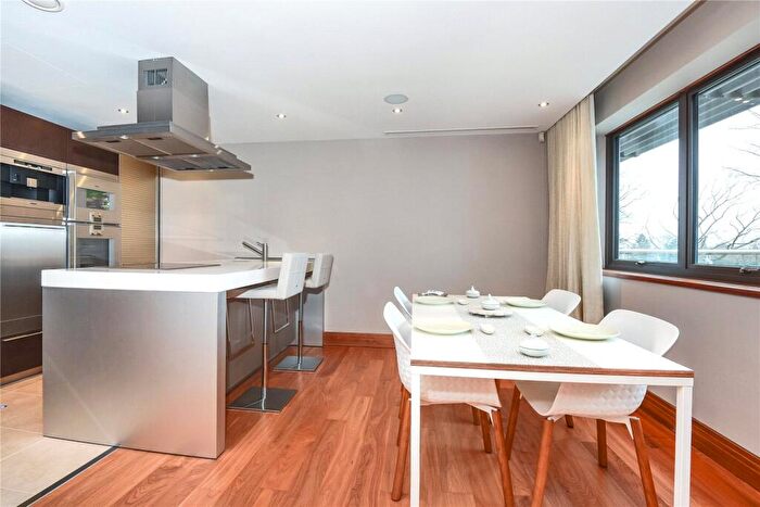 2 Bedroom Apartment To Rent In Charters Road, Ascot, Berkshire, SL5