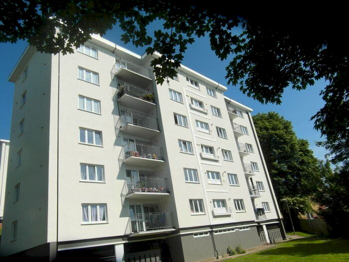 2 Bedroom Flat To Rent In Donald Hall Road, Brighton, BN2