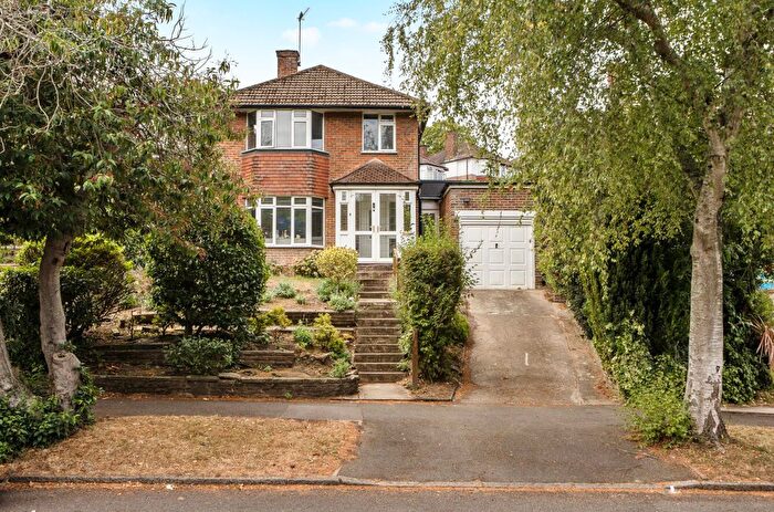 3 Bedroom Detached House For Sale In Lower Barn Road, Purley, CR8