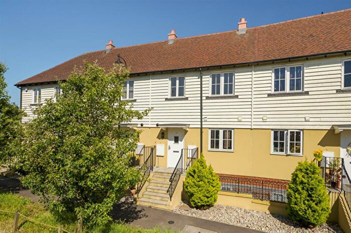 3 Bedroom Terraced House To Rent In New Creek Road, Faversham, ME13