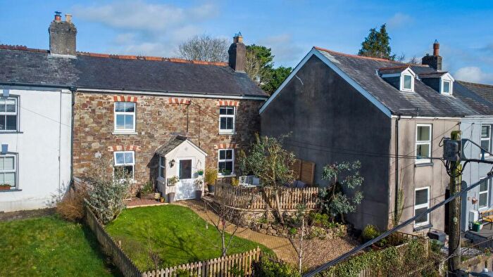 3 Bedroom Semi-Detached House For Sale In West Street, South Molton, EX36