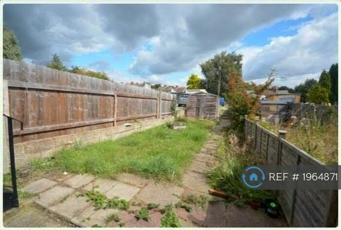 1 Bedroom Flat To Rent In Charlton Street, Maidstone, ME16