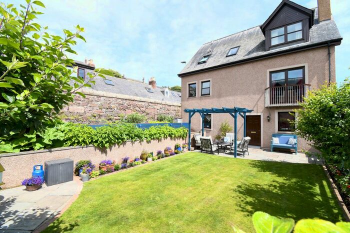 4 Bedroom Detached House For Sale In Station Park, Gourdon, Montrose, DD10