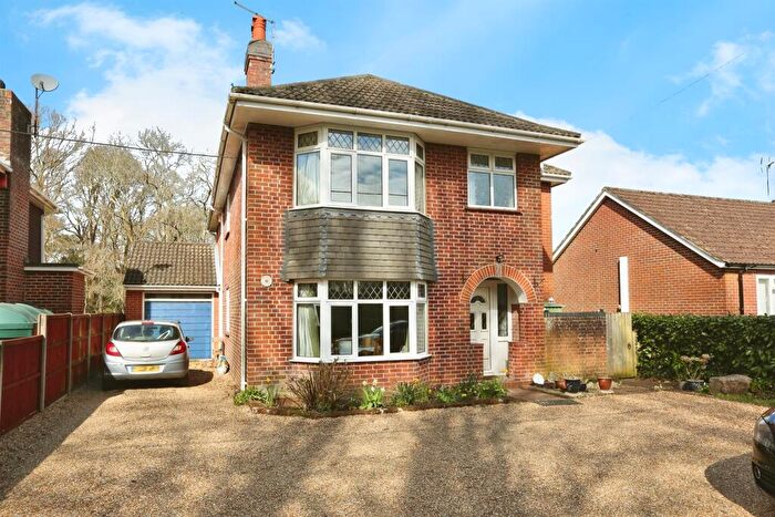 4 Bedroom Detached House For Sale In Curdridge Lane, Curdridge, Southampton, SO32