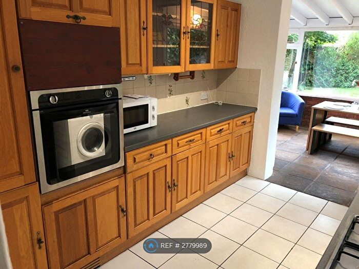 5 Bedroom Semi-Detached House To Rent In Elizabeth Way, Cambridge, CB4