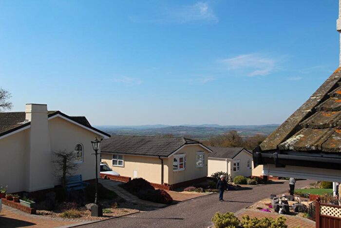 3 Bedroom Park Home For Sale In Willow View Park, Whimple, EX5
