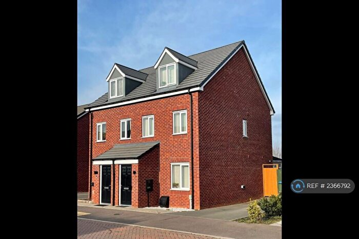 3 Bedroom Semi-Detached House To Rent In Willow Way, Coventry, CV3