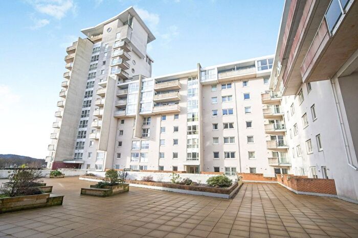 1 Bedroom Flat For Sale In Heol Glan Rheidol, Cardiff, CF10