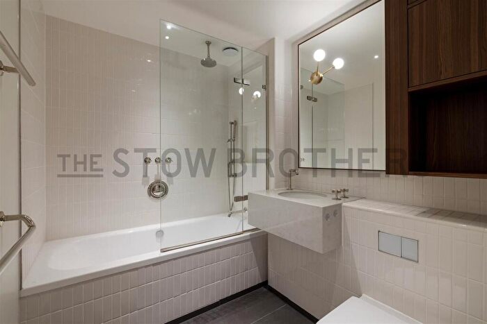 2 Bedroom Flat To Rent In Long Street, Hackney, E2