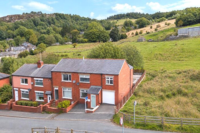 3 Bedroom Semi-Detached House For Sale In Shore New Road, Todmorden, OL14