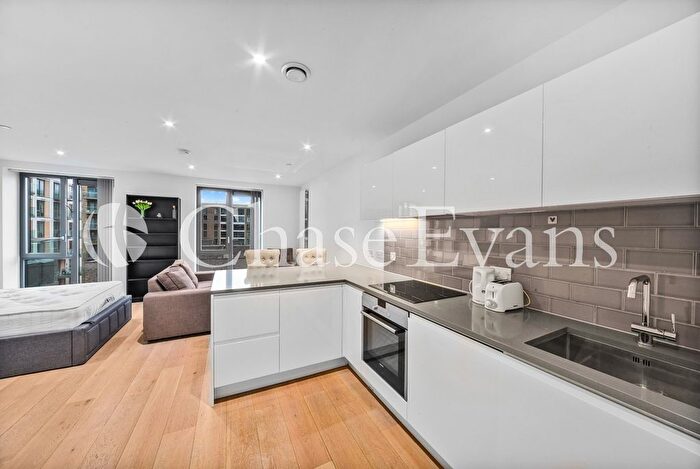 Studio To Rent In Nautical Drive, Docklands, London, E16