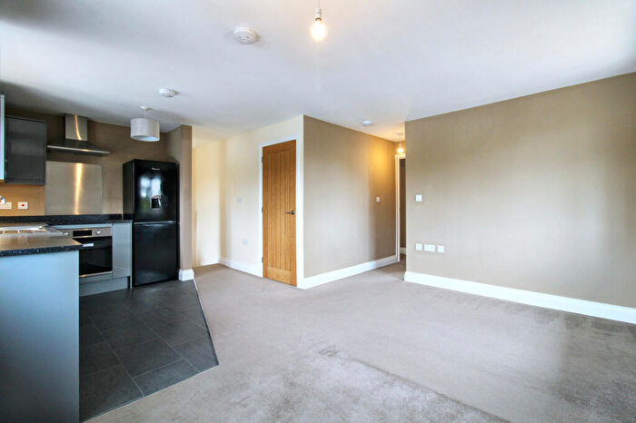 1 Bedroom Maisonette To Rent In Ash Street, Aldershot, Hampshire, GU12