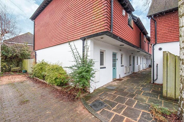 3 Bedroom House To Rent In Sonic Court, Woodbridge Road, Guildford, GU1
