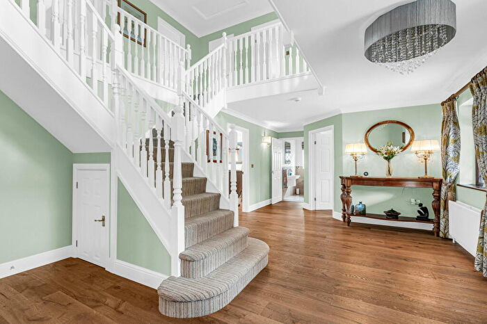 5 Bedroom Detached House For Sale In Ferry Road, North Fambridge, Chelmsford, CM3