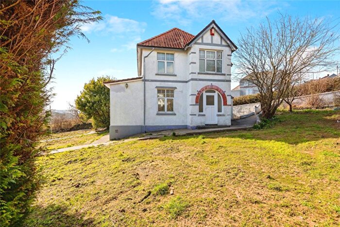 3 Bedroom Detached House For Sale In Heol Y Banc, Bancffosfelen, Llanelli, Carmarthenshire, SA15