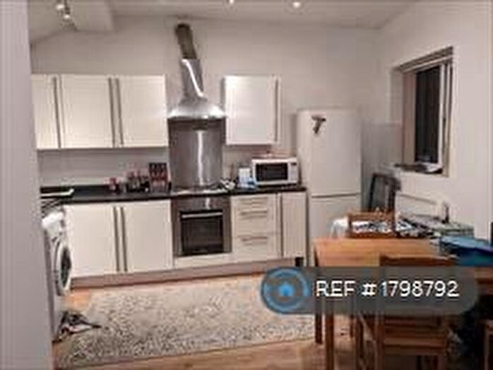 2 Bedroom Flat To Rent In Bank Street, Sheffield, S1