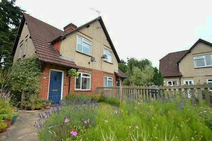 2 Bedroom House To Rent In Bedroom Semi-Detached House In Farncombe, GU7