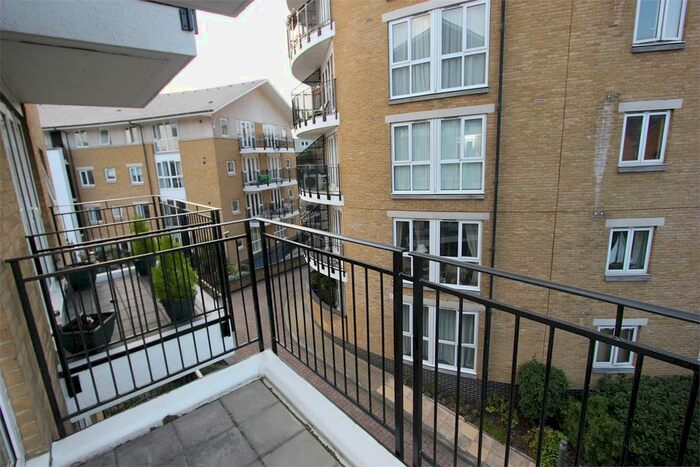 2 Bedroom Flat To Rent In Hermitage Waterside, Thomas More Street, Wapping, E1W