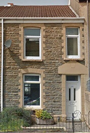 3 Bedroom Flat To Rent In Osterley Street, Swansea, SA1