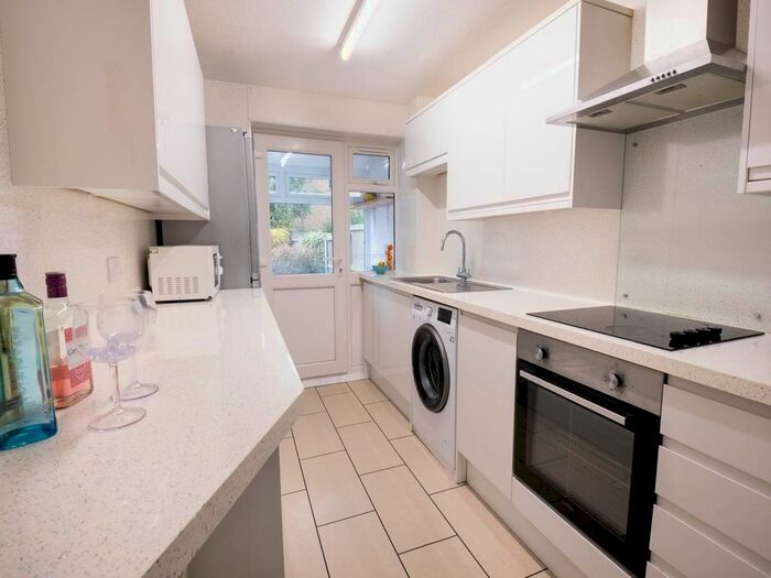 4 Bedroom Property To Rent In Bramshaw Road, Canterbury, Kent, CT2