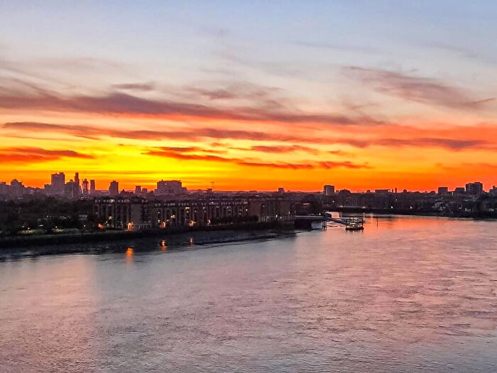 1 Bedroom Flat To Rent In Vanguard Building, Canary Wharf, London, E14