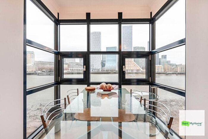 2 Bedroom Flat To Rent In Rotherhithe Street, London, SE16